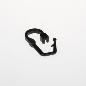 CLOTH HOOK WITH CLICK-IN LOCK